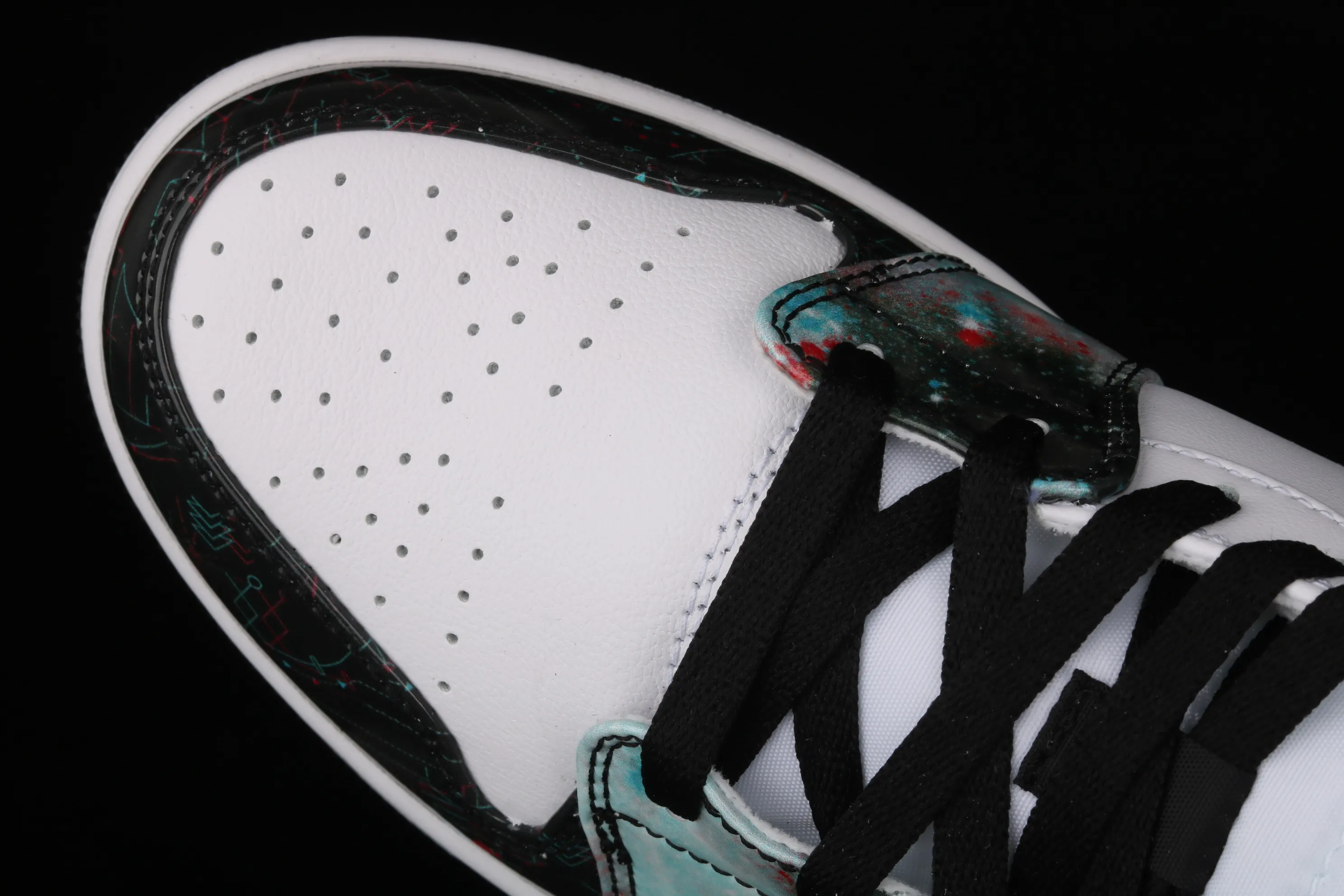 All categories Air Jordan Jordan series basketball shoes Air Jordan 1 Mid Air Jordan 1 Mid SE AJ1 Joe 1 naked eye 3D limited edition Chinese basketball shoes BQ6931-114